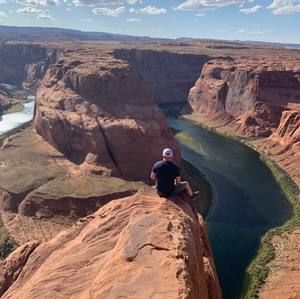 Meet your Posher, Jeffrey